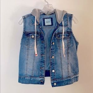 Mudd Hooded Denim Vest - Juniors
